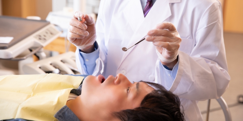 牙周病症狀有哪些？6大牙周病成因、治療方式與預防一次看懂！